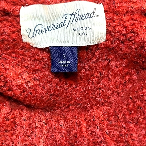 Universal Thread New Red Cable Knit Crew Neck Pullover Sweater Sz S, New - Picture 2 of 9